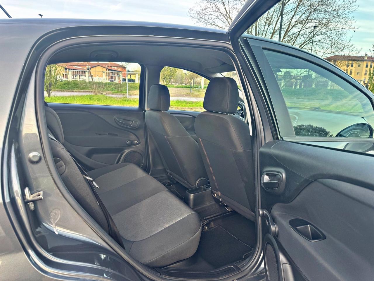 Fiat Punto 1.2 8V 5 porte Lounge