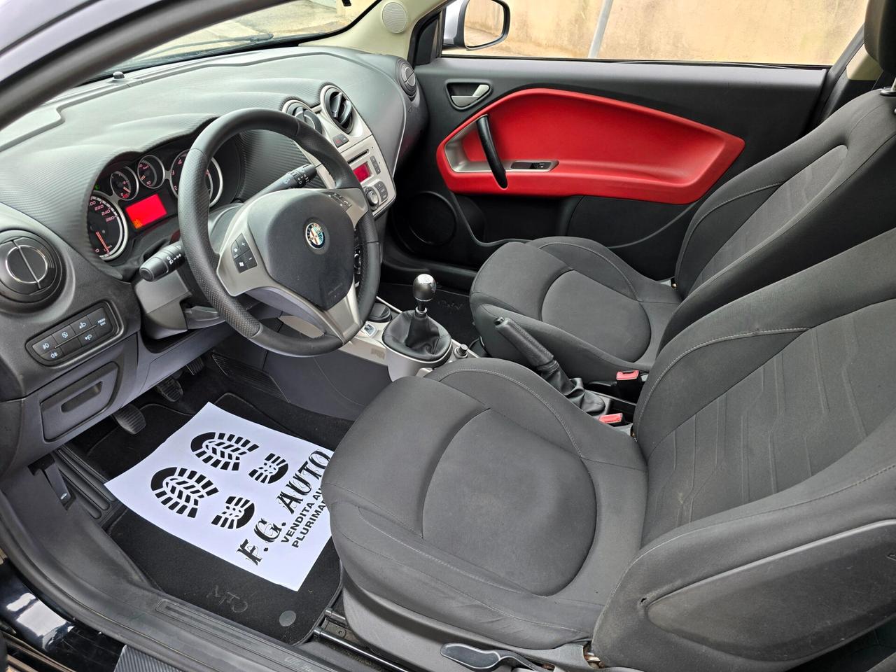 ALFA MITO DISTINCTIVE 1.3 M-JET 2013 PERFETTA