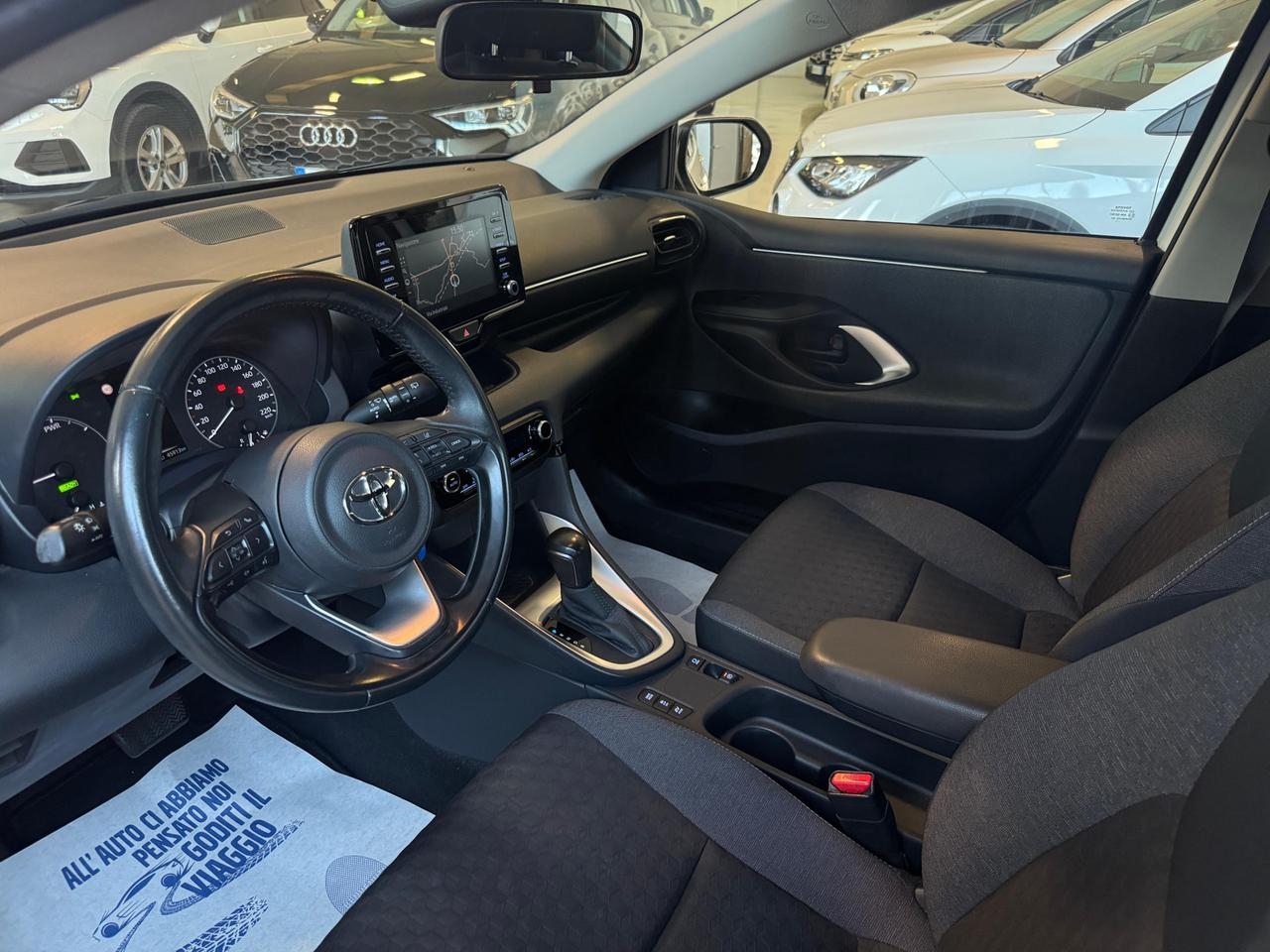 Toyota Yaris 1.5h Business N1-AUTOCARRO PREZZO + IVA