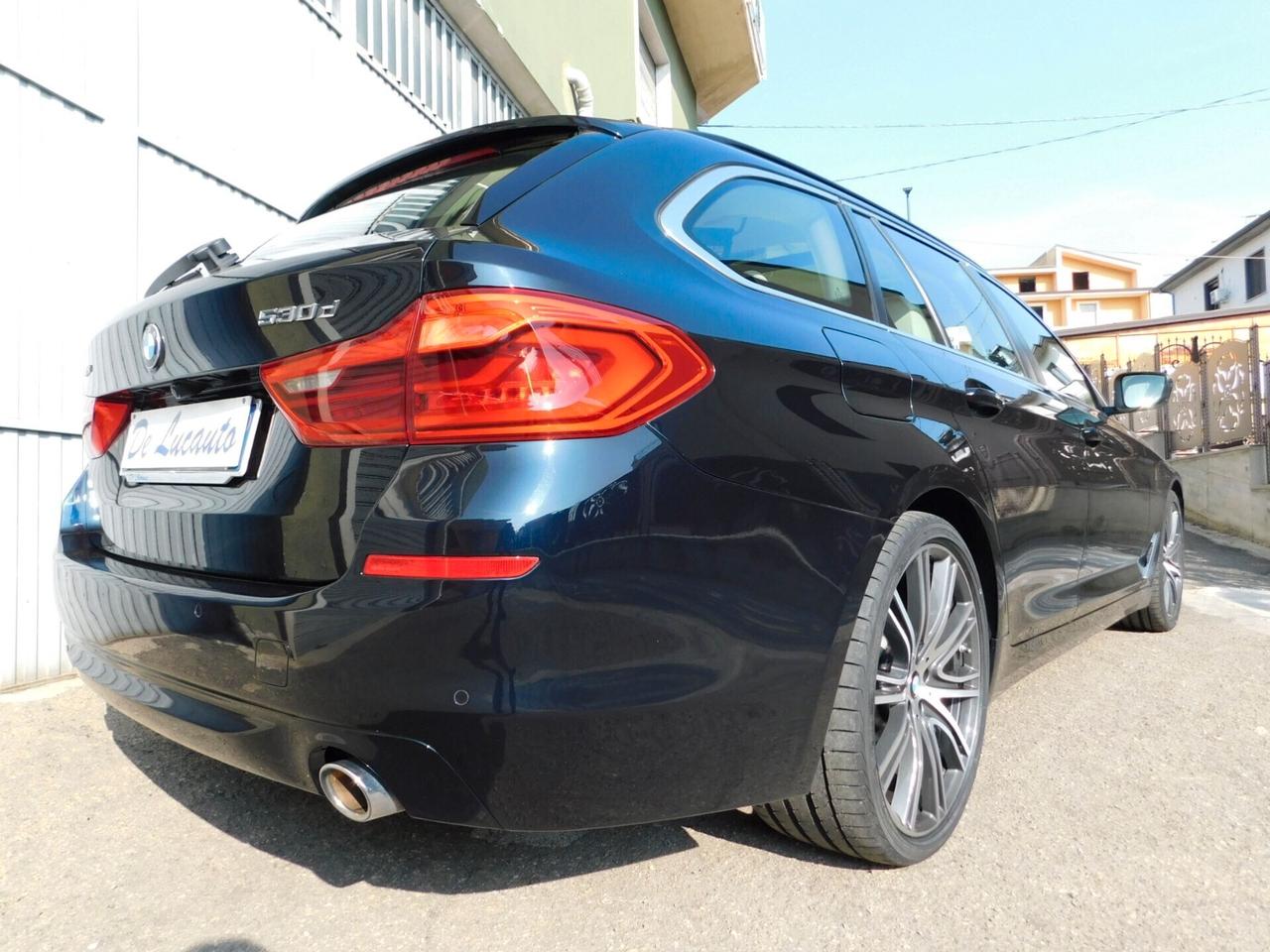 BMW 530d xDrive Touring INDIVIDUAL Pelle-Tetto-HeadUp
