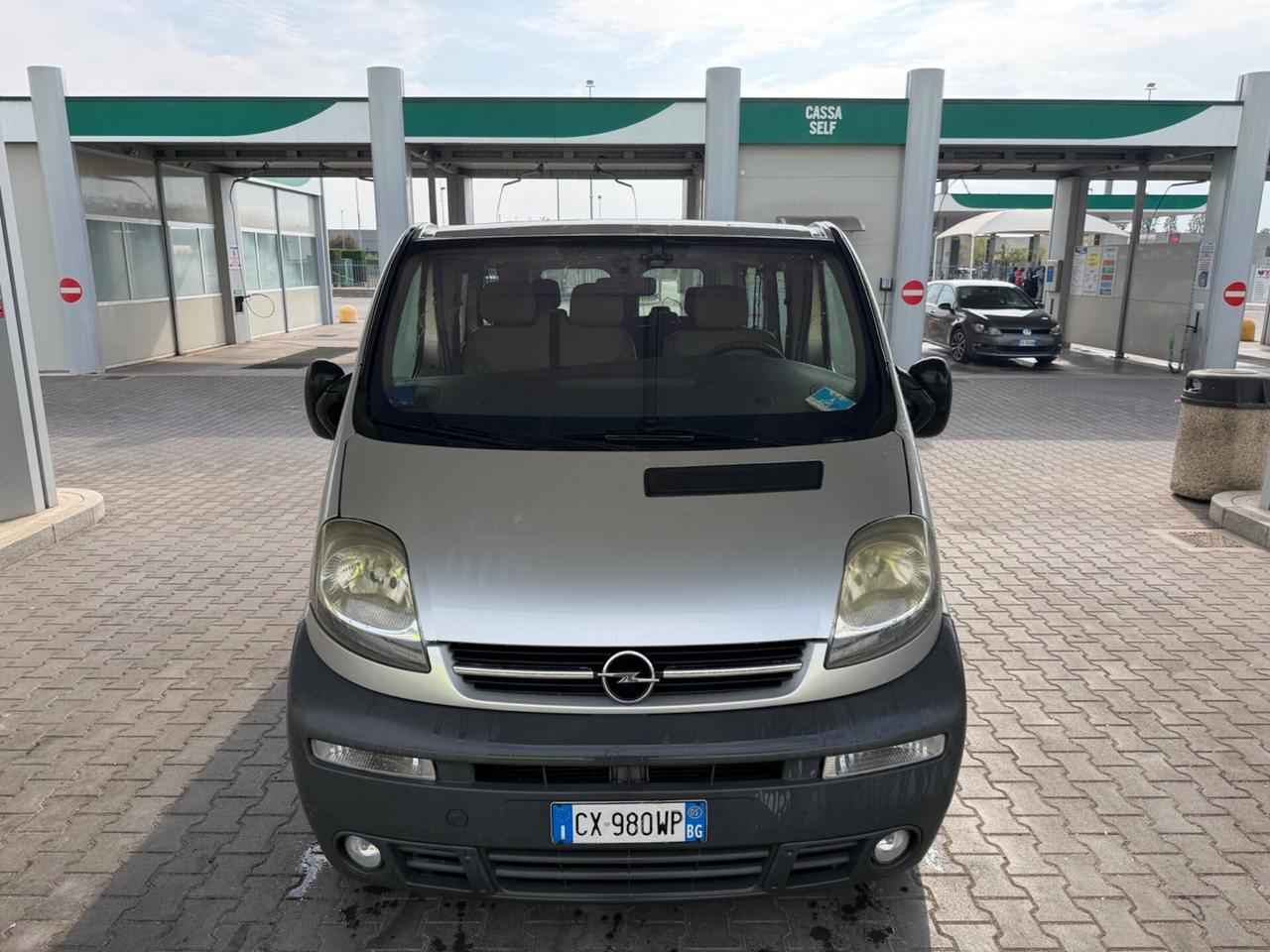 Opel Vivaro 9 posti