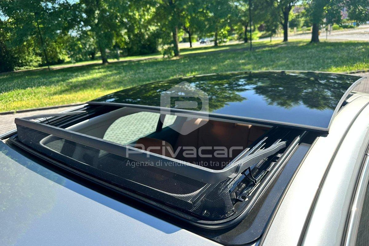 JAGUAR XE 2.0 D Turbo 180 CV AWD aut. Pure