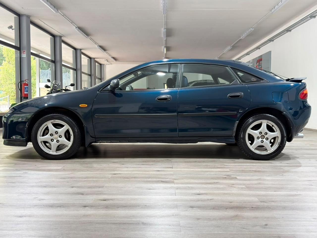 MAZDA 323 F LANTIS 2.0i V6 24V GT