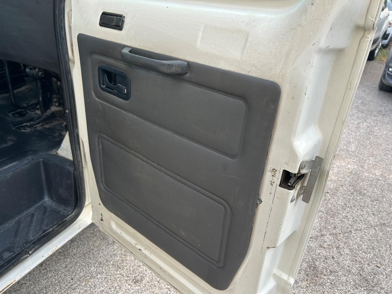 Ford Transit 350 2.4 TDCi/137 Ribaltabile 6 posti