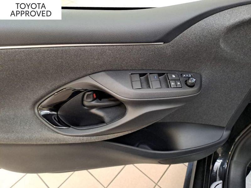 Toyota Yaris 1.5H LOUNGE