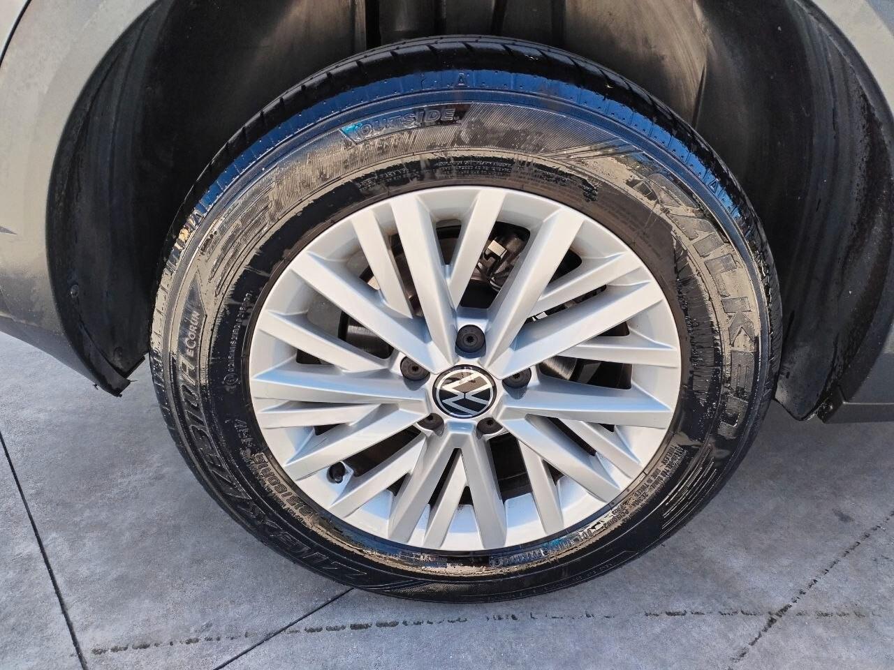 Volkswagen T-Roc 1.0 TSI Life