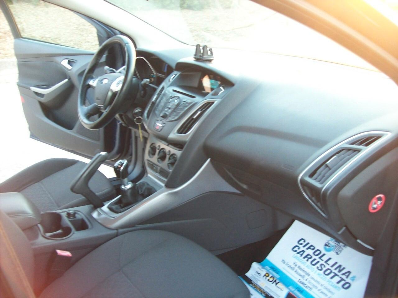 FORD FOCUS 1.6 TDCI BUSINESS "2014"