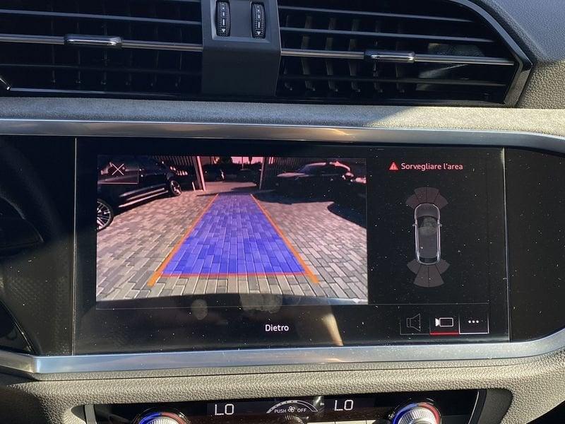 Audi Q3 SPB S Line interno ed esterno 2.0 TDI 150CV S-Tronic quattro 35