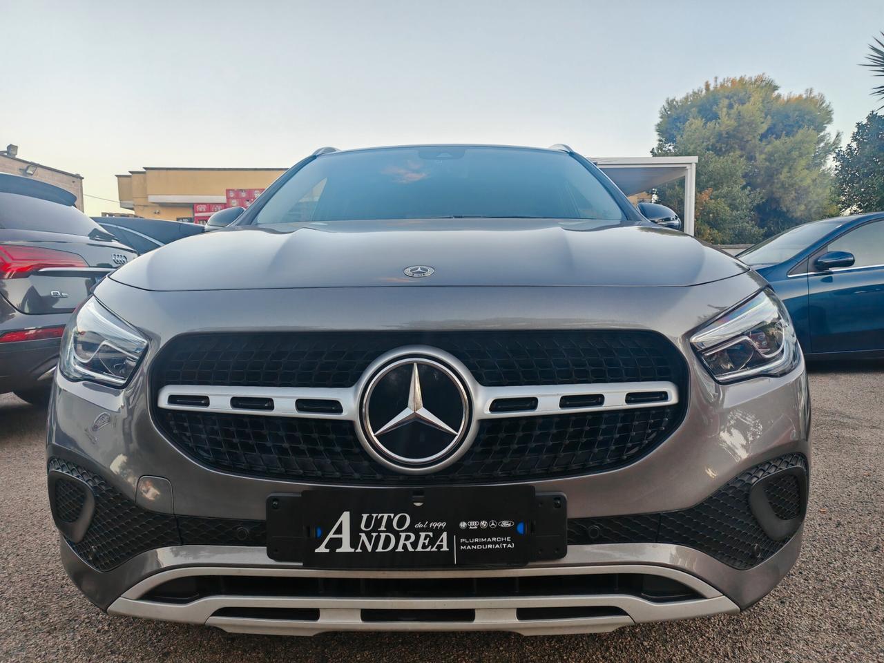 Mercedes-benz GLA 180d navig cam led 2022