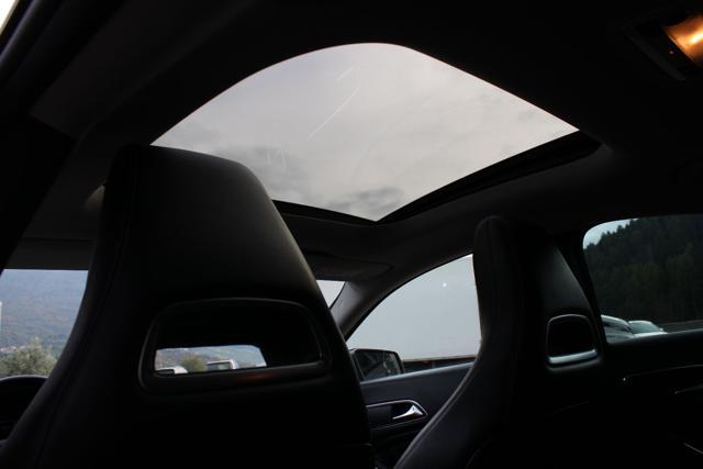 MERCEDES-BENZ CLA 200 CDI Sport TETTO-18"-KAMERA