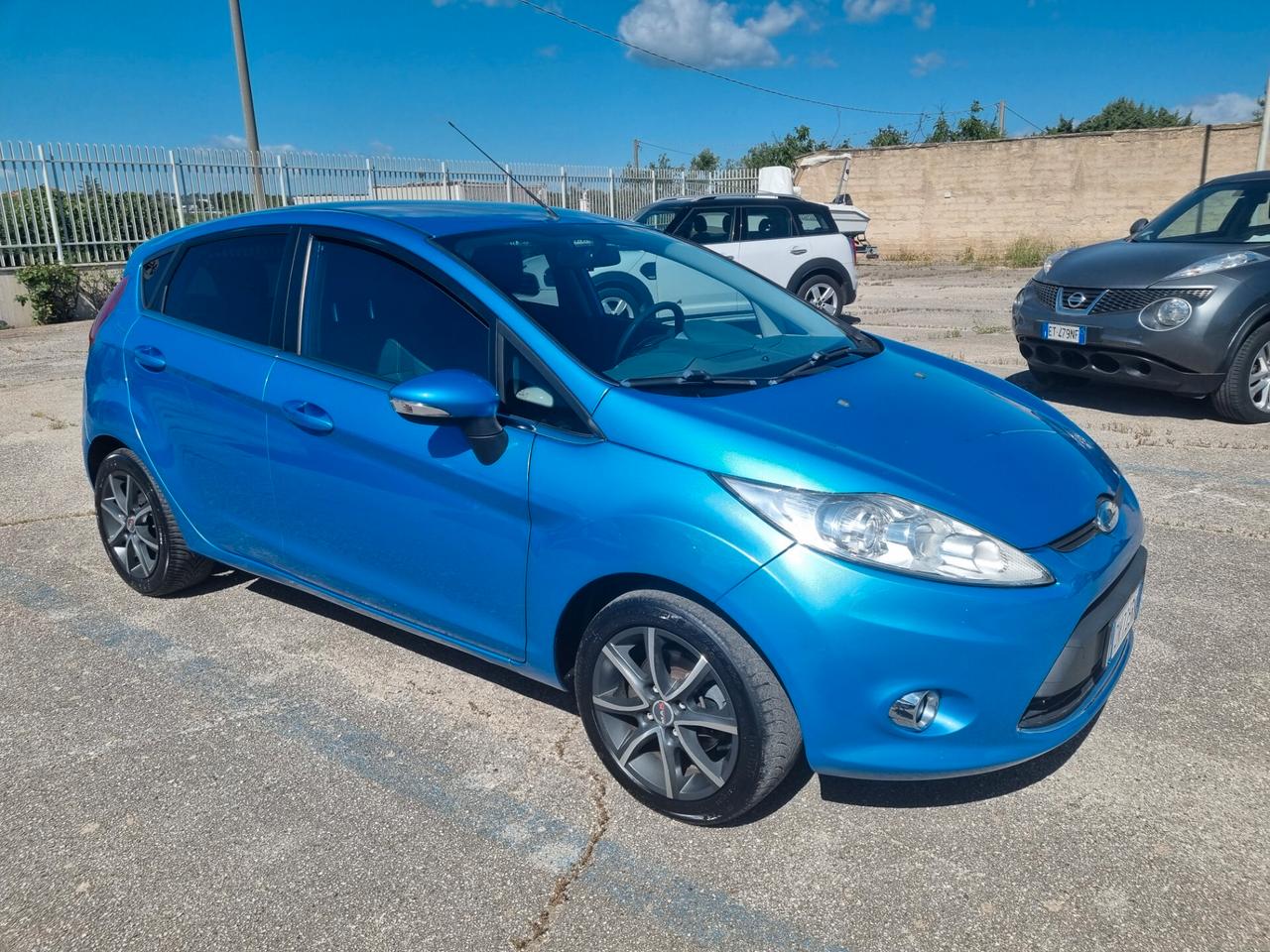 Ford Fiesta 1.4 TDCi 68CV 5 porte Titanium