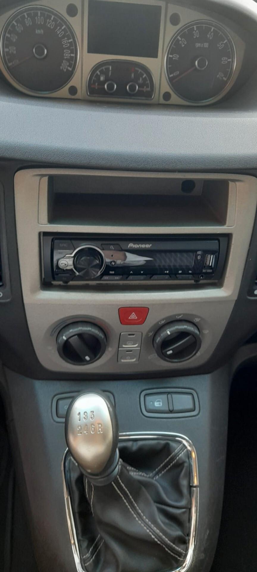 Lancia MUSA 1.4 16V Oro