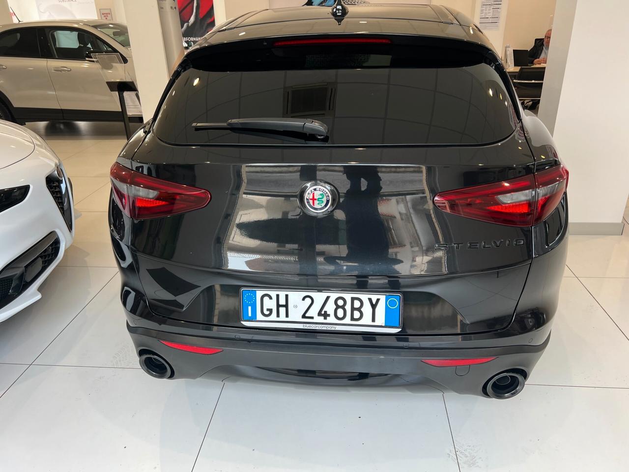 Alfa Romeo Stelvio 2.2 Turbodiesel 190 CV AT8 RWD Executive