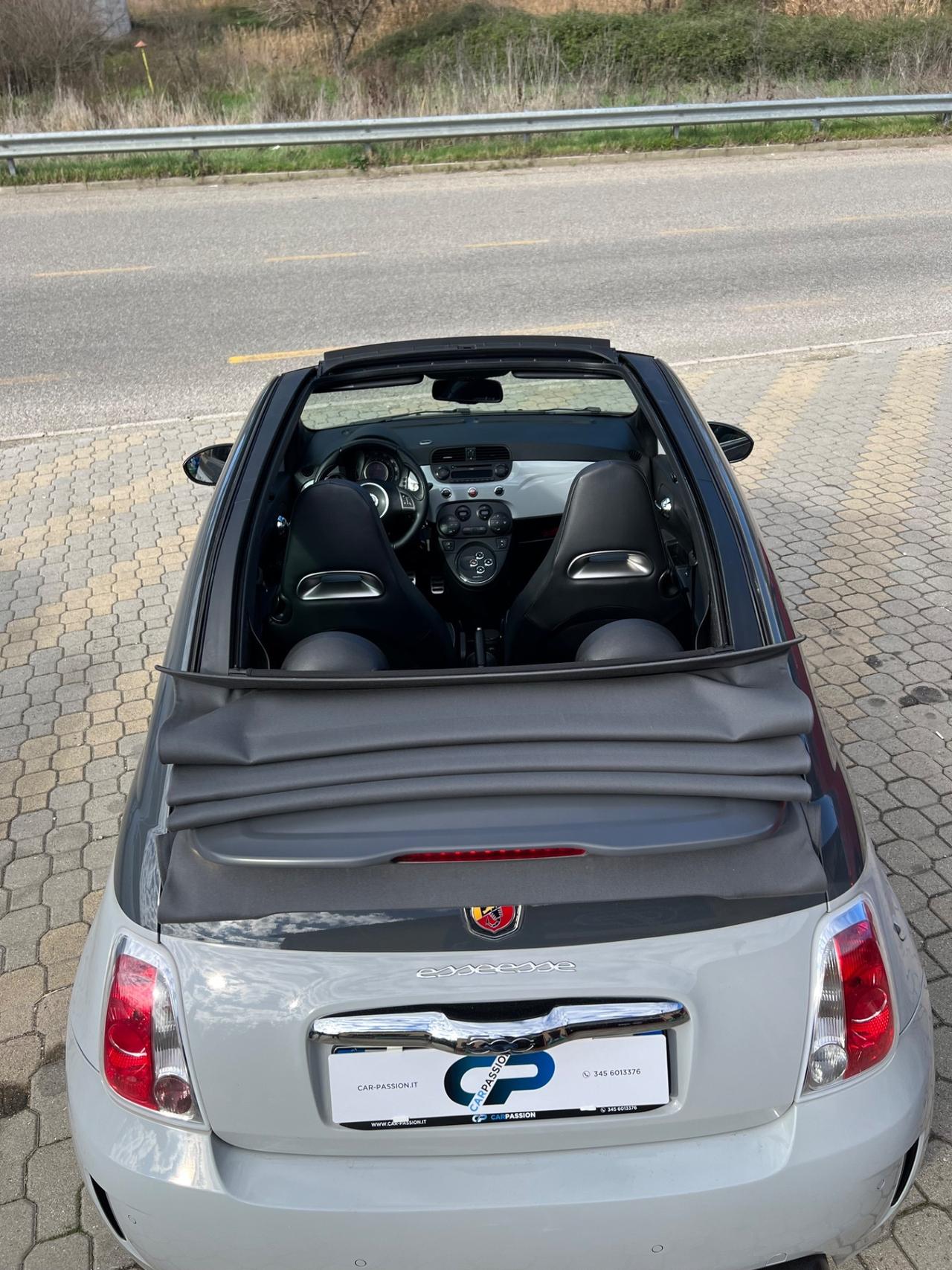 Abarth 500 C 1.4 Turbo T-Jet MTA Bicolore