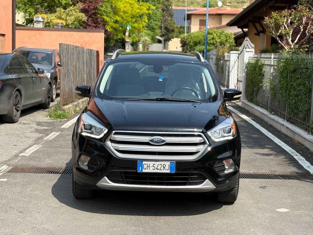 Ford Kuga 1.5 TDCI 120 CV S&S 2WD Titanium