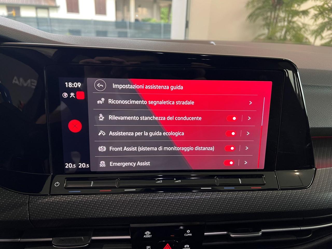 VOLKSWAGEN Golf VIII 2020 1.5 etsi evo R-Line 150cv dsg