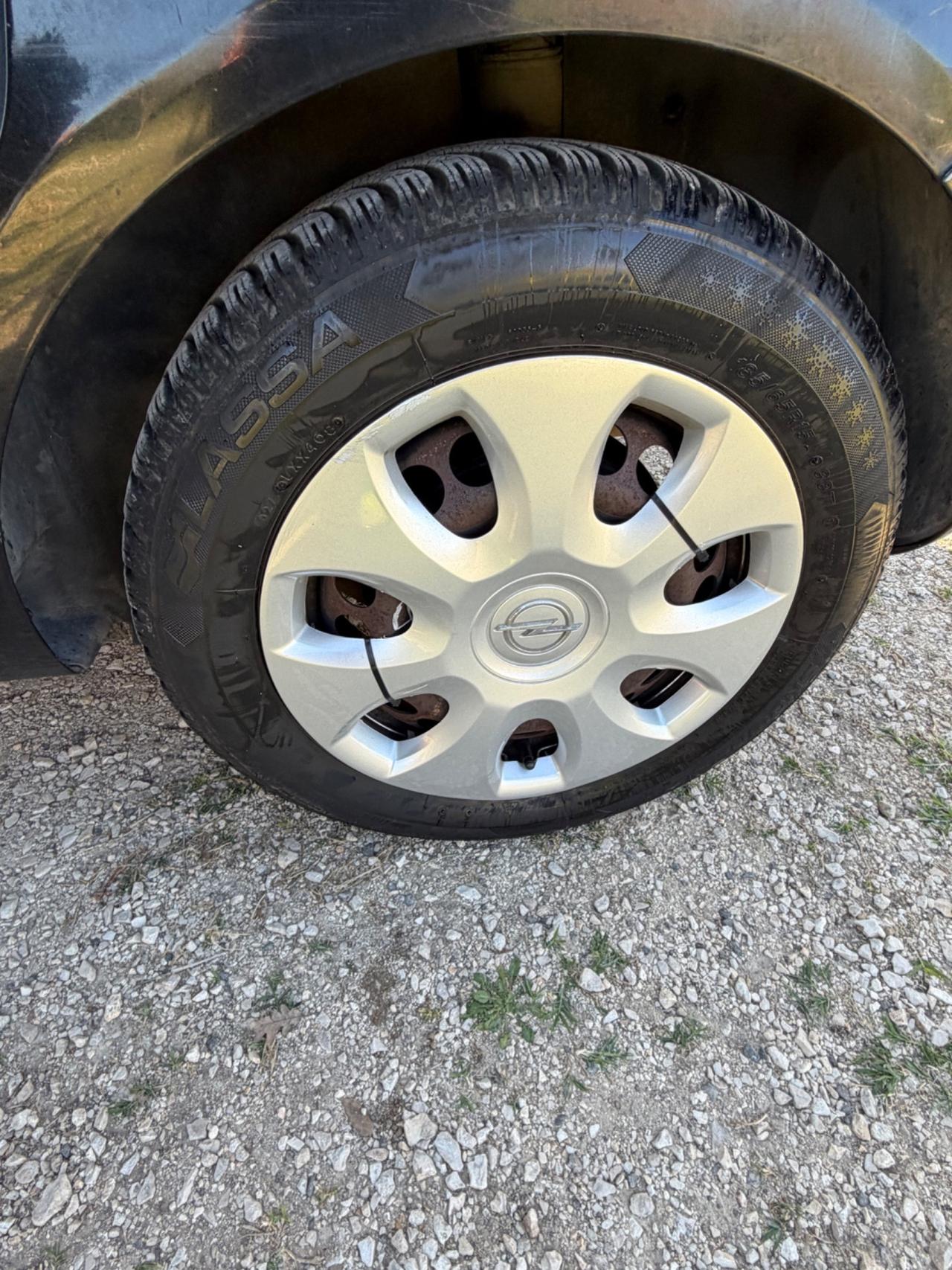 Opel Corsa 1.3 CDTI 75 cv