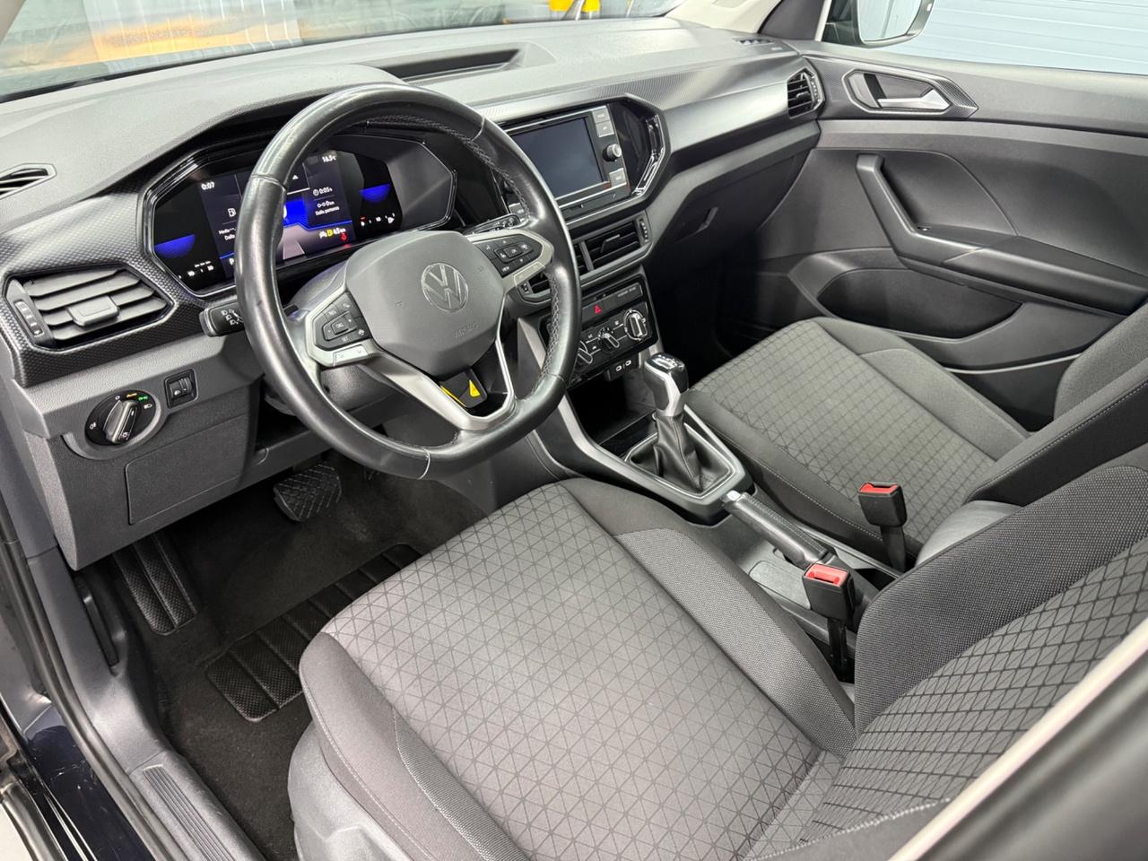 Volkswagen T-Cross 1.0 TSI 110 CV DSG Sport