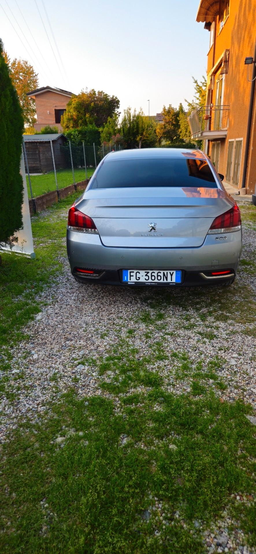 Peugeot 508 BlueHDi 1.6D 120cv E6 FULL