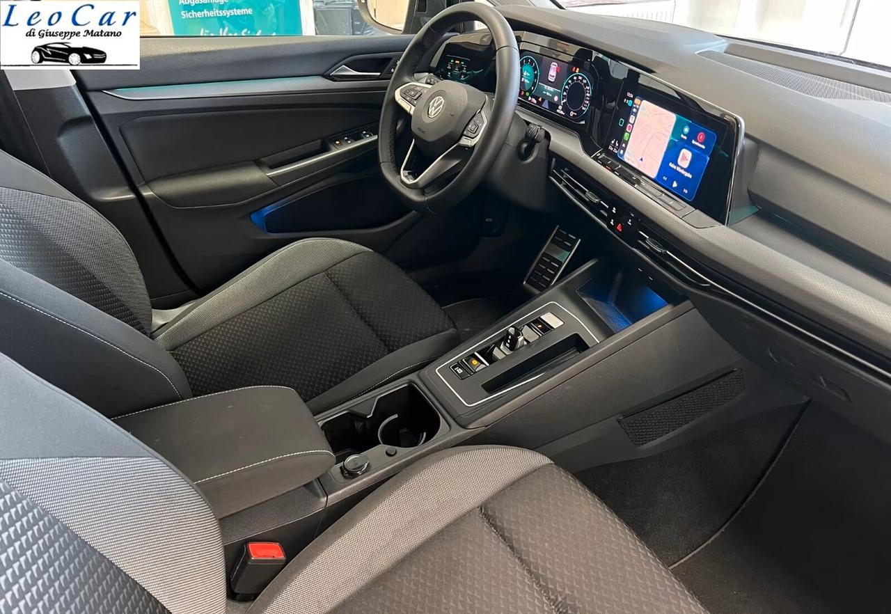 Volkswagen Golf VIII 1.5 TGI DSG Active