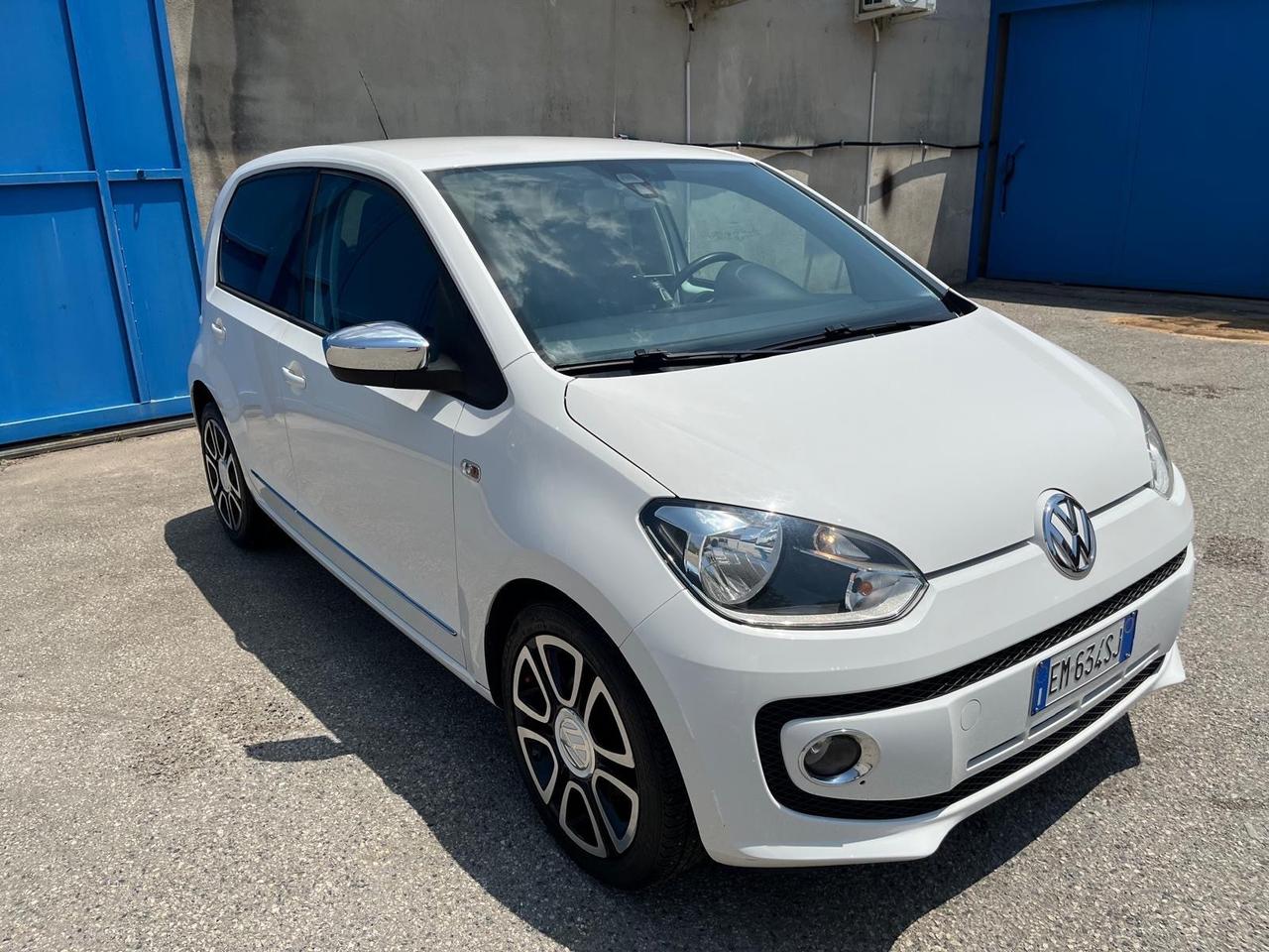 Volkswagen high up-5 P-1.0- km 84000-2012