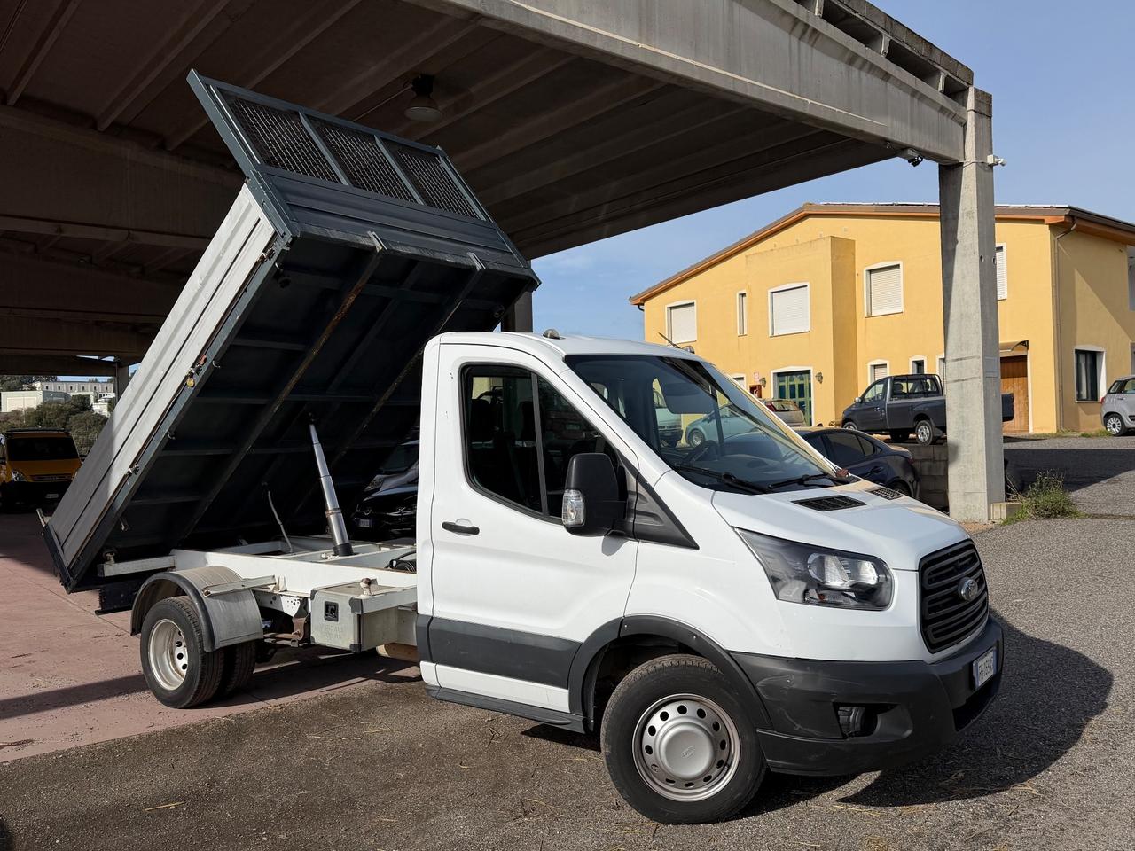 Ford Transit ribaltabile trilaterale patente B