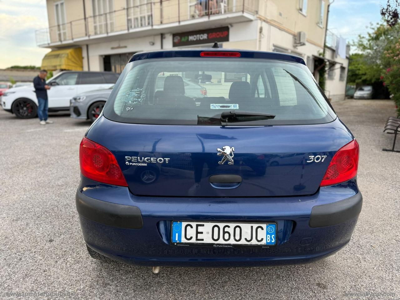 PEUGEOT 307 1.4 5p. XR