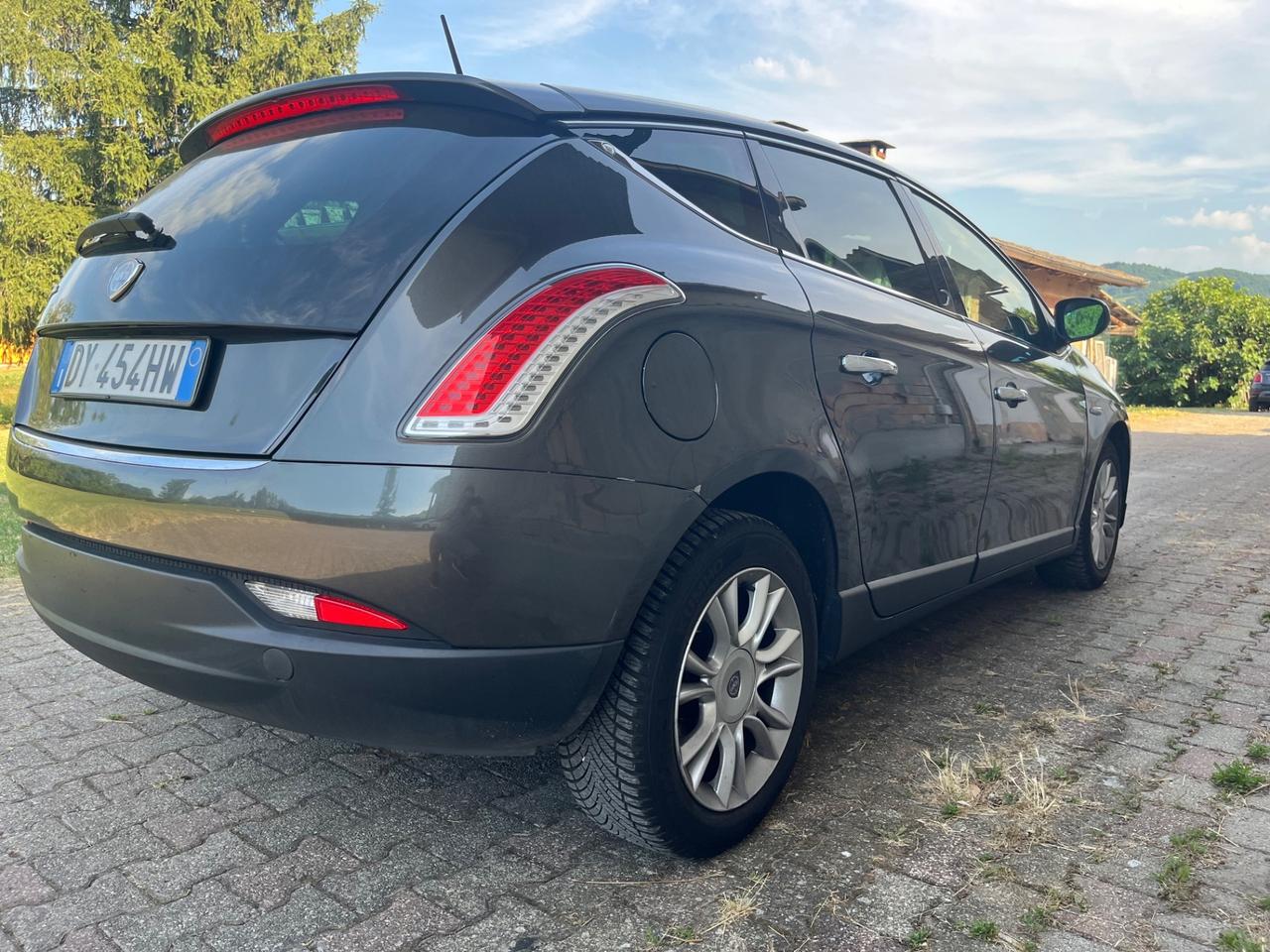 Lancia Delta 1.6 MJT Platino NUOVISSIMA