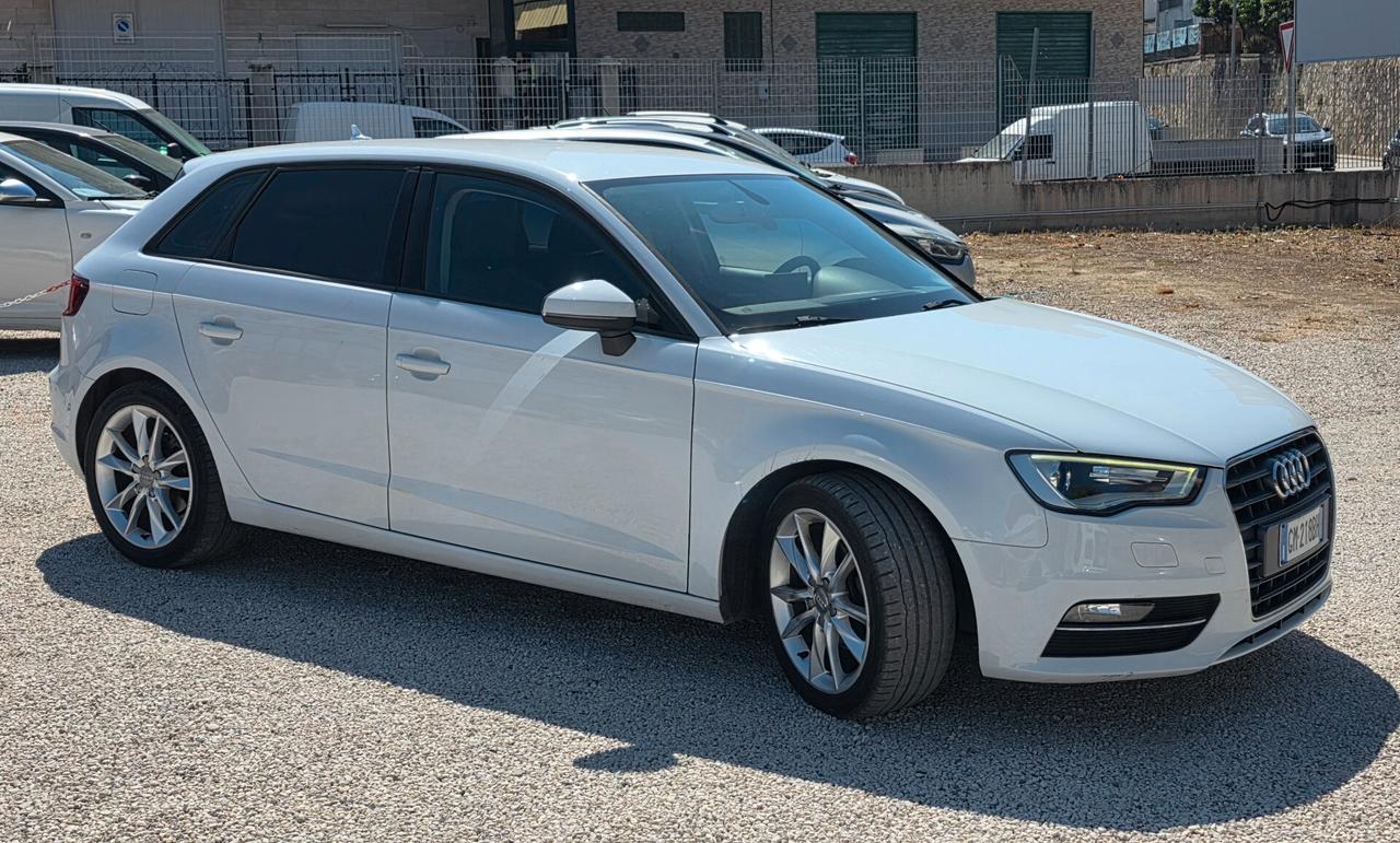 Audi A3 1.6 TDI 105cv