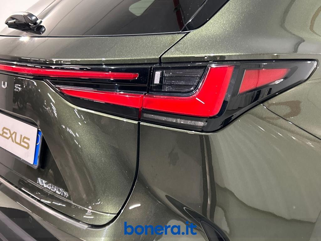 Lexus NX 2.5 Plug-in Luxury 4WD e-CVT