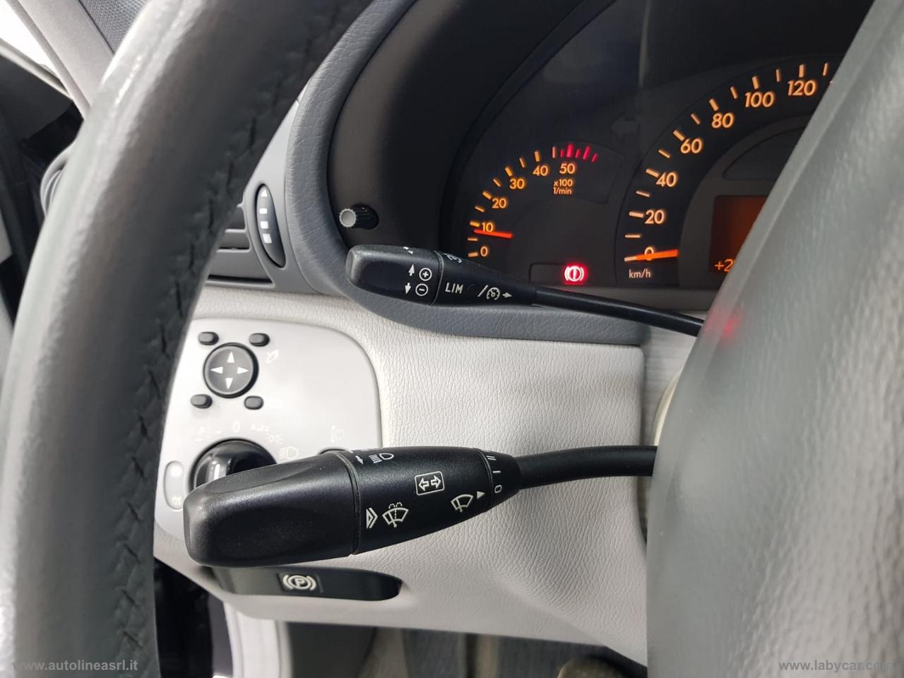 MERCEDES-BENZ C 220 CDI Elegance