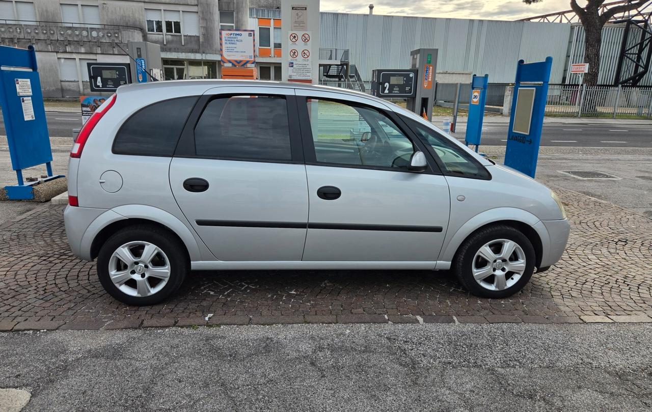Opel Meriva 1.4 16V con 176.000km Neopatentati ok