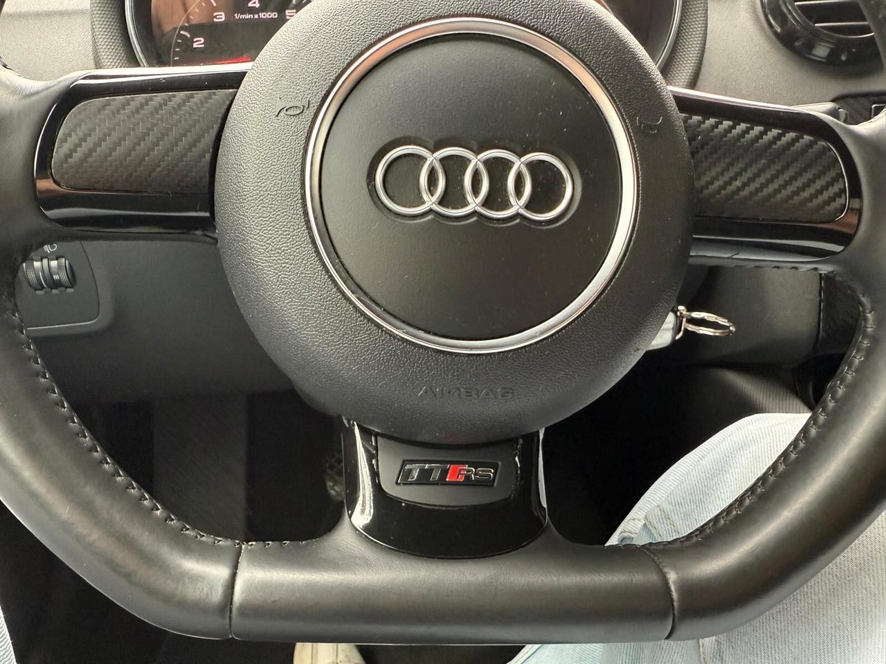 Audi TT Coupe 1.8 tfsi led soobwoofer