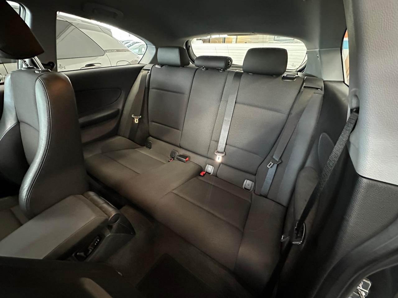 Bmw 120 120i cat 3 porte Futura - Pelle Xeno Autonavigli