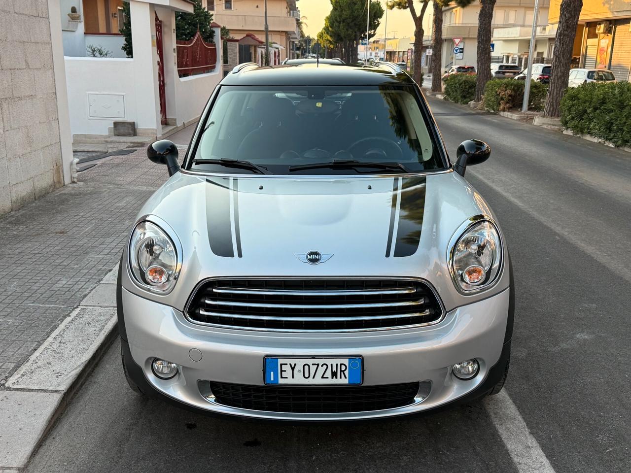 Mini Cooper D 1.6 Countryman *PACK LUCI - 2014