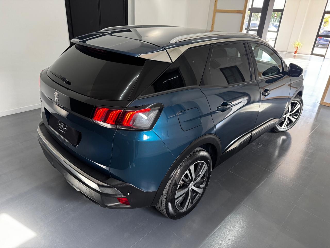 Peugeot 3008 BlueHDi 130 EAT8 Allure Pack - 2021
