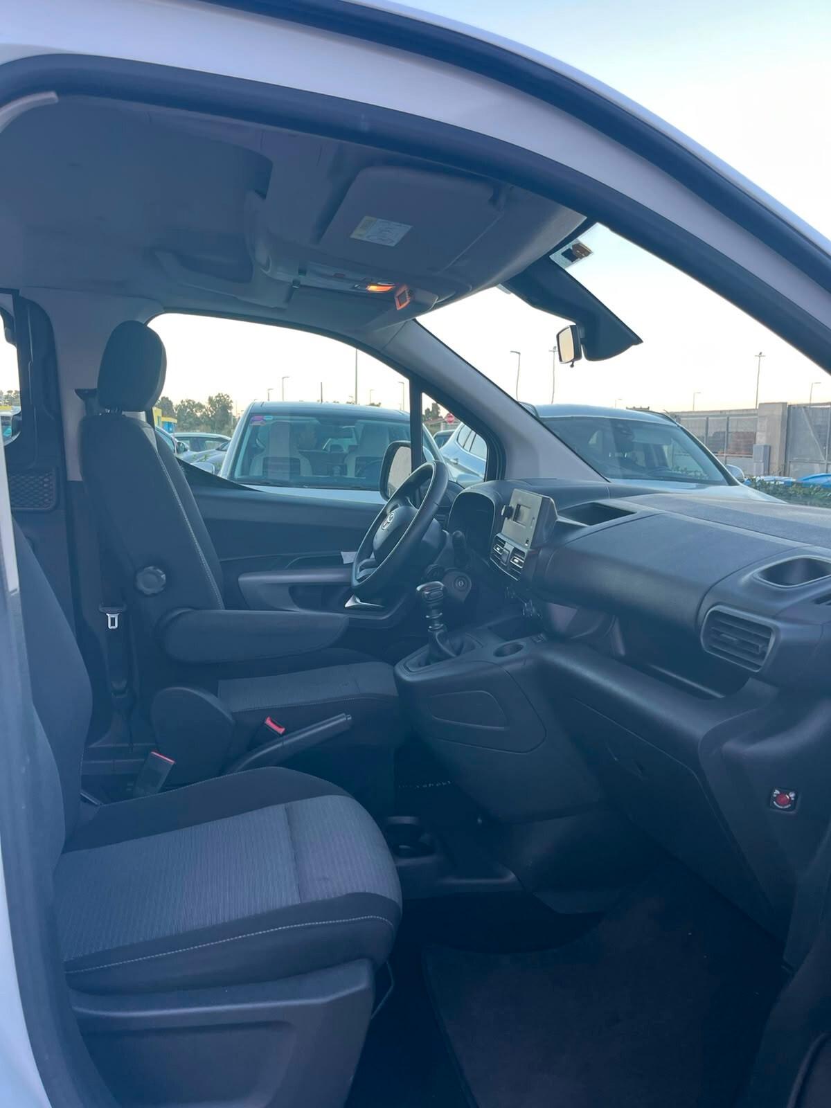 Toyota Proace City Verso 1.5D 130 CV S&S Long D Executive