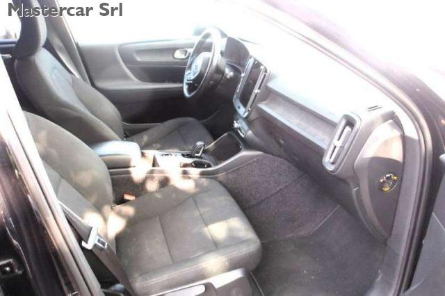 VOLVO XC40 XC40 1.5 t2 Momentum Business Navi - GF134RZ