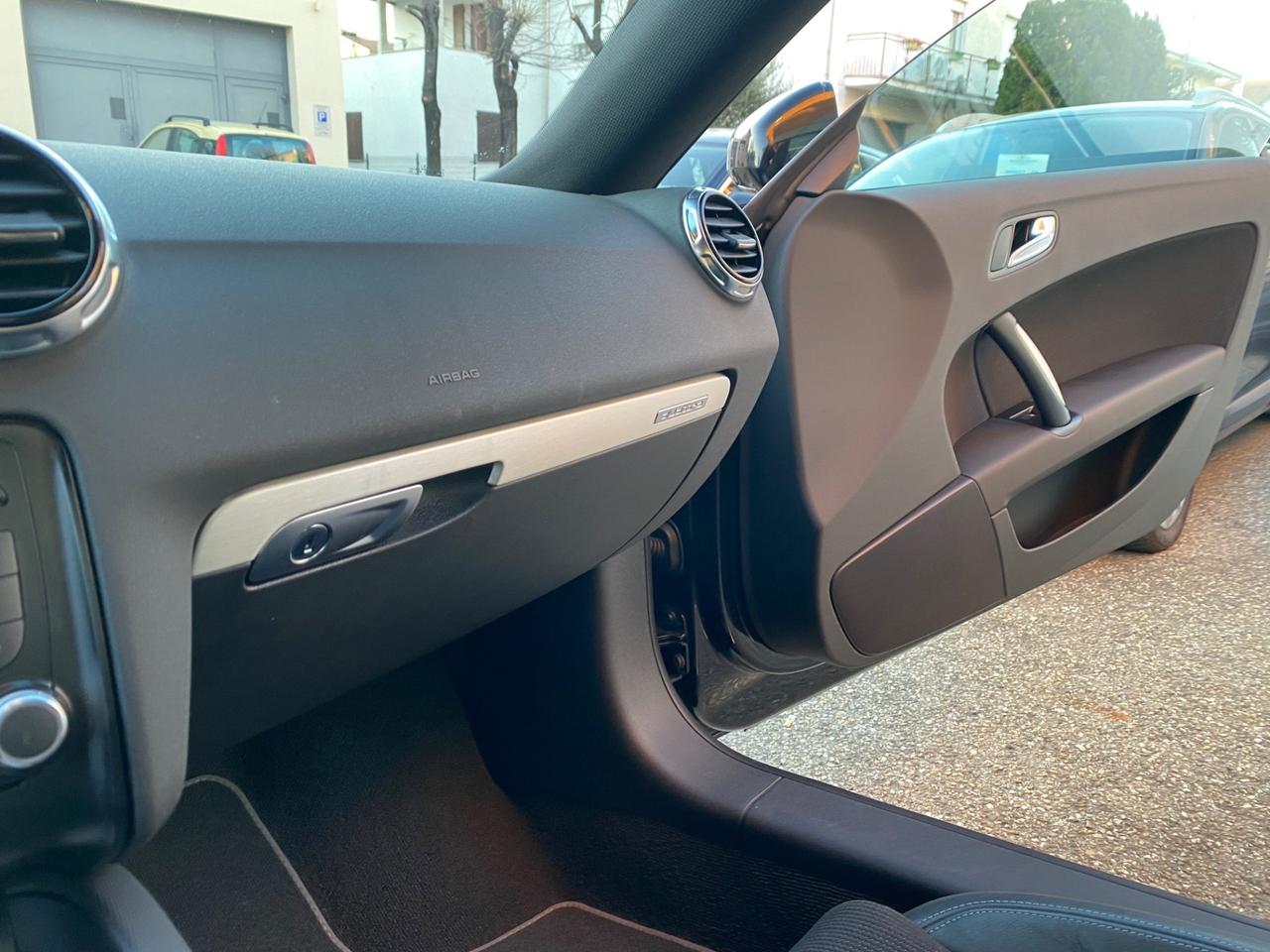 Audi TT Coupé 2.0 TDI quattro Advanced S-LINE