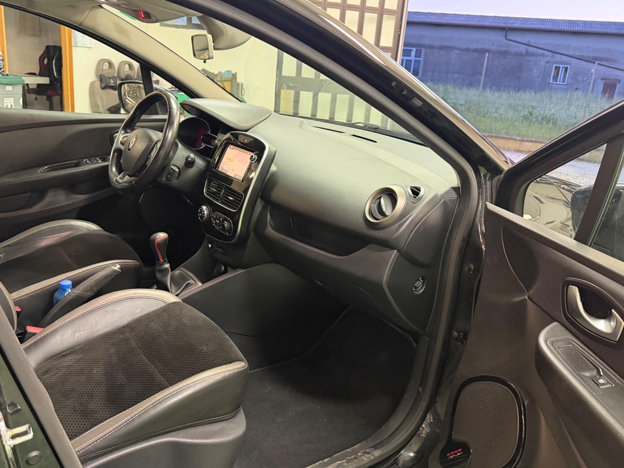 Renault Clio 1.2 75CV 5 porte Intens