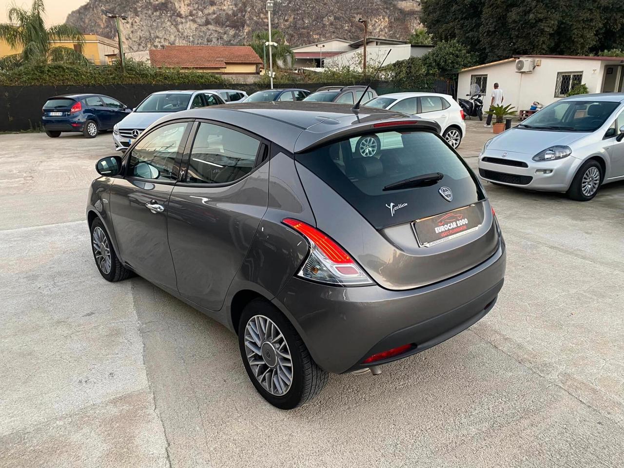 Lancia Ypsilon 1.3 MJT 16V 95 CV 5 porte S&S Gold