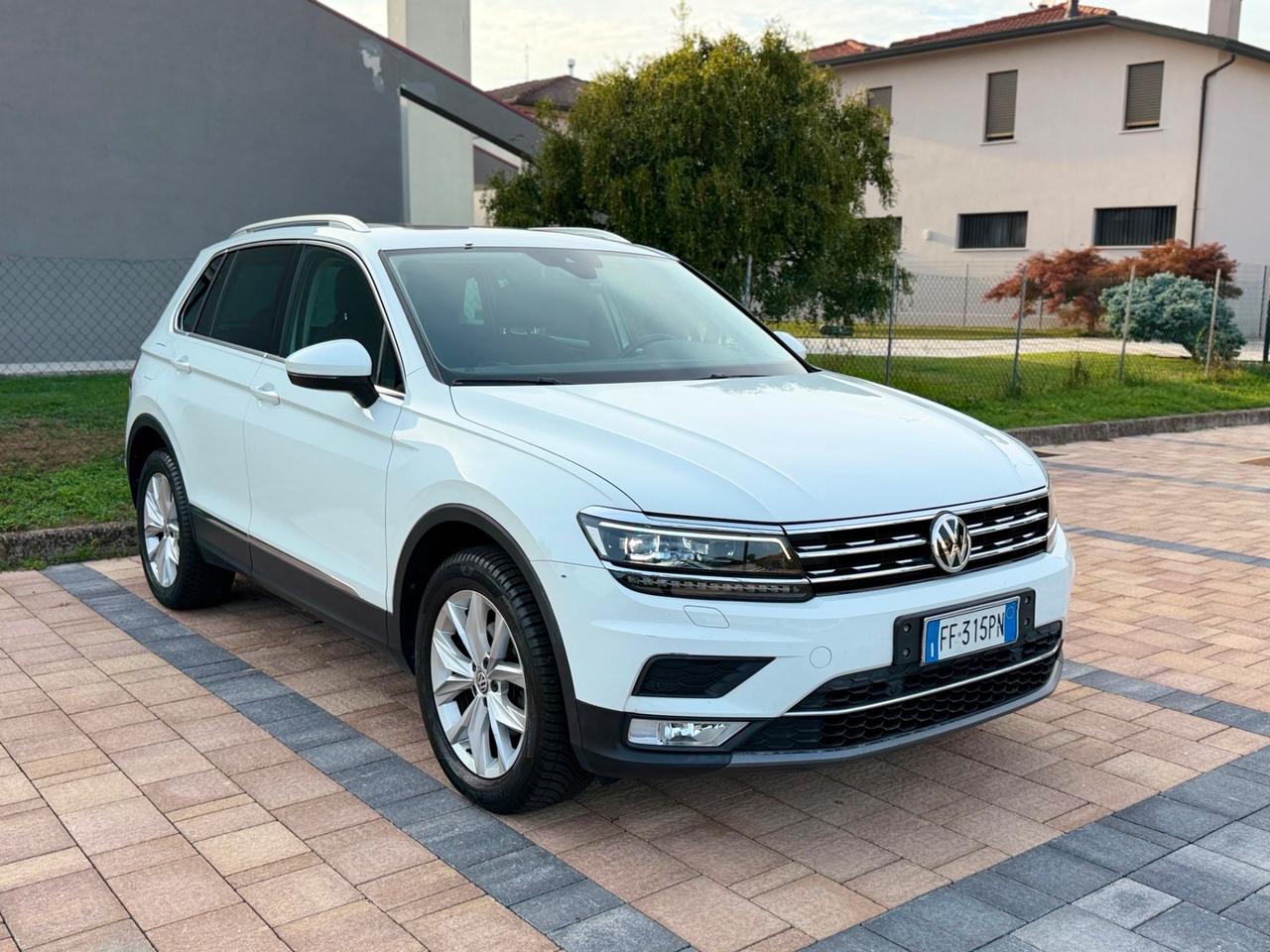 Volkswagen Tiguan 2.0 TDI SCR DSG Business BlueMotion Technology