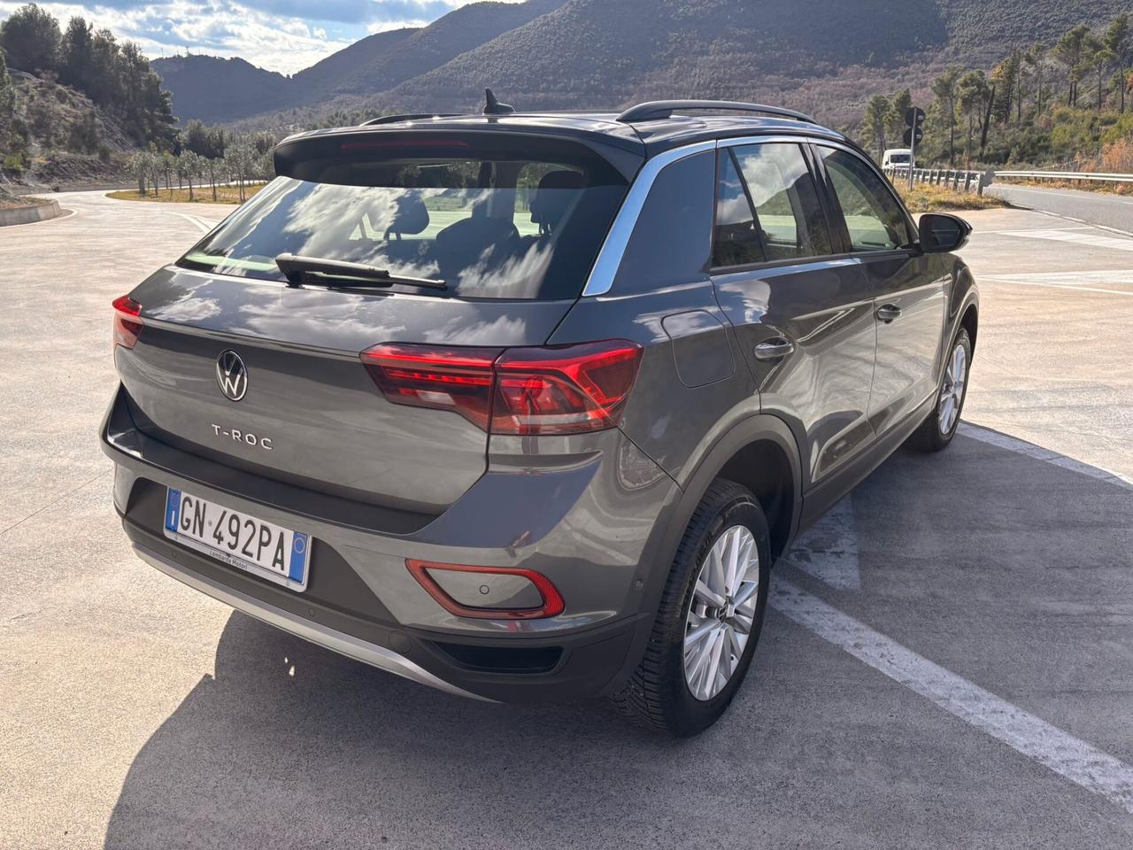 Volkswagen T-Roc 2.0 TDI SCR Life-Led-Navi-1Prop-Aziendale-Iva esposta-CONSEGNA IN TUTTA ITALIA-