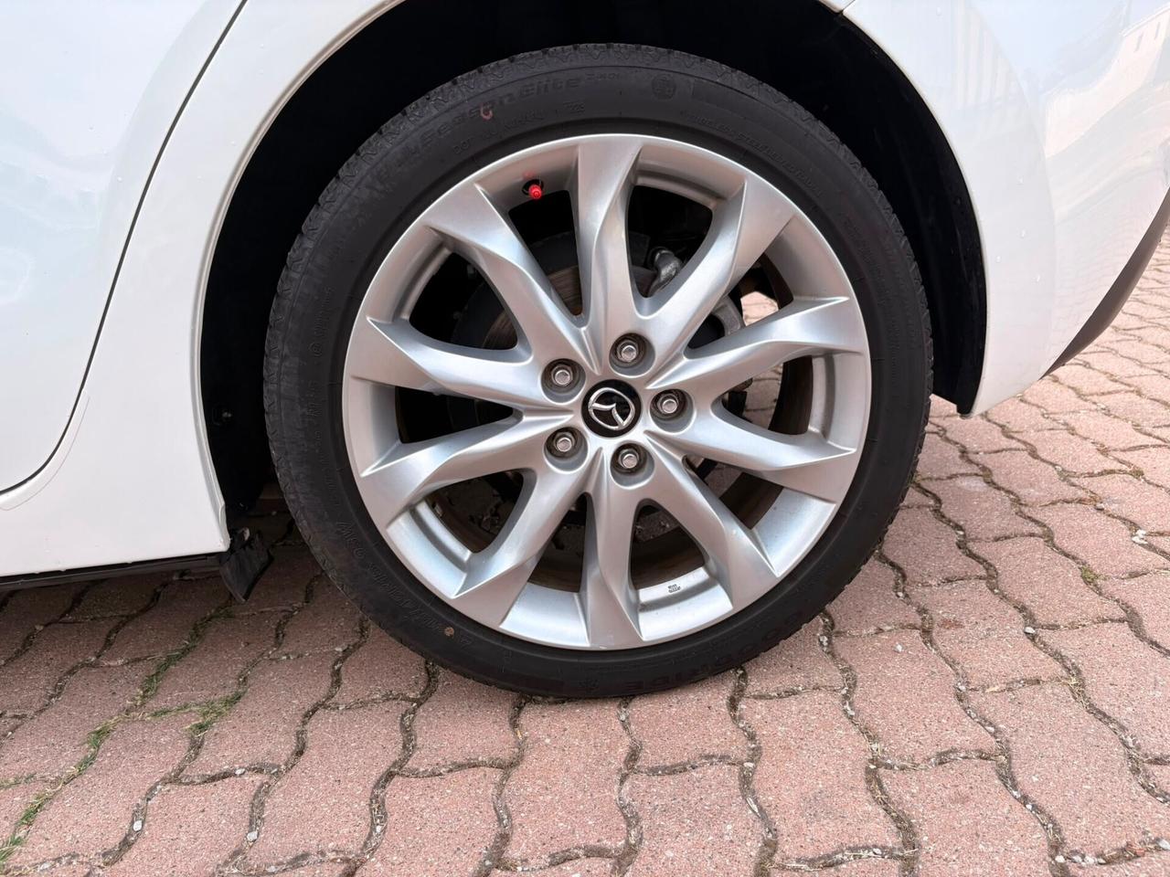 Mazda 3 Mazda3 2.2 Skyactiv-D Exceed