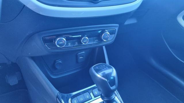OPEL Crossland 1.2 Turbo 12V 110 CV Start&Stop Design & Tech