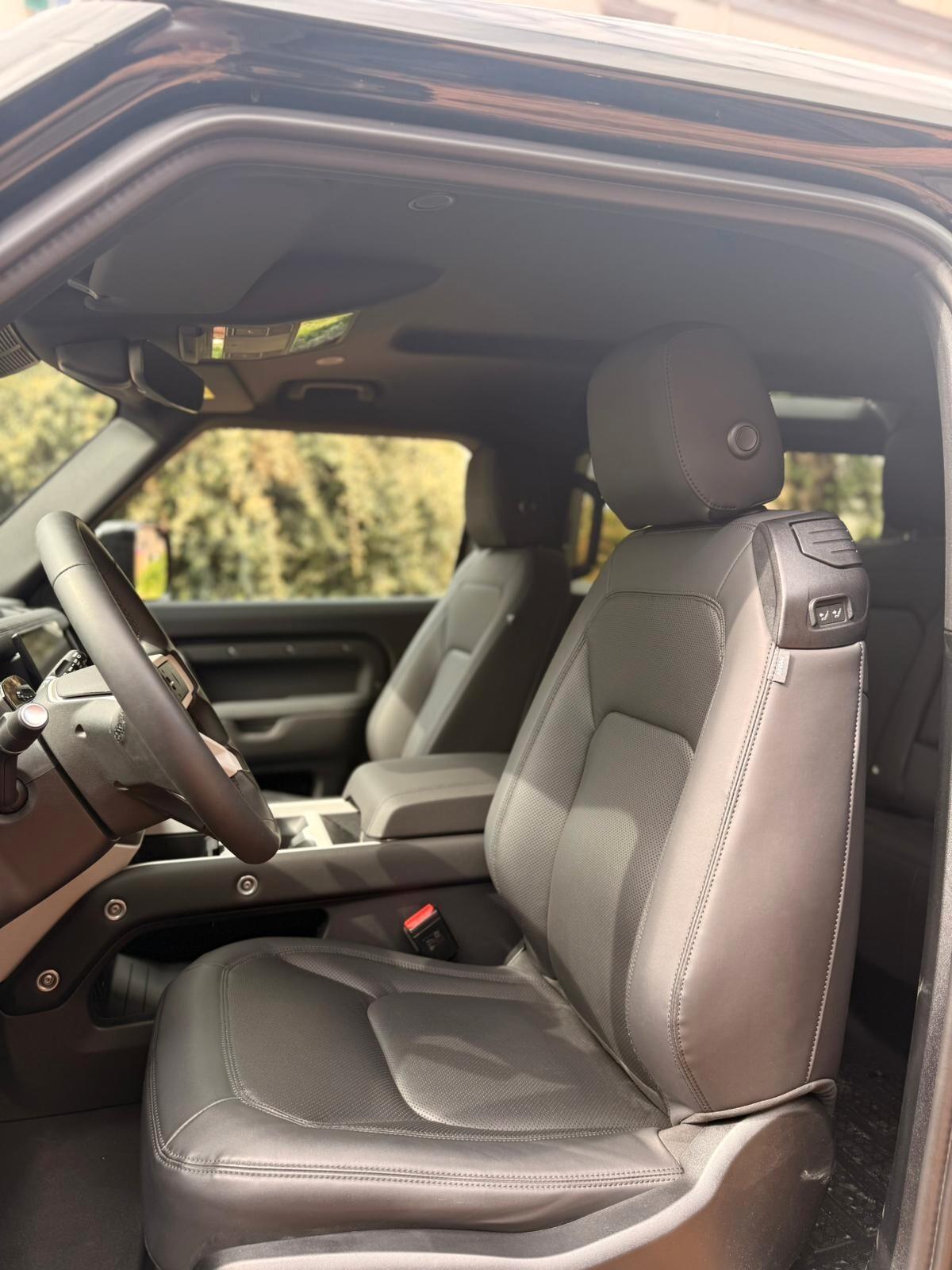 Land Rover Defender 110 2.0 Si4 PHEV 300 CV AWD Auto X-Dynamic SE