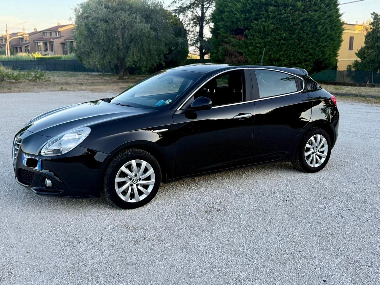 Alfa Giulietta 1.6 JTDm-2 Exclusive EURO6 neopatentati
