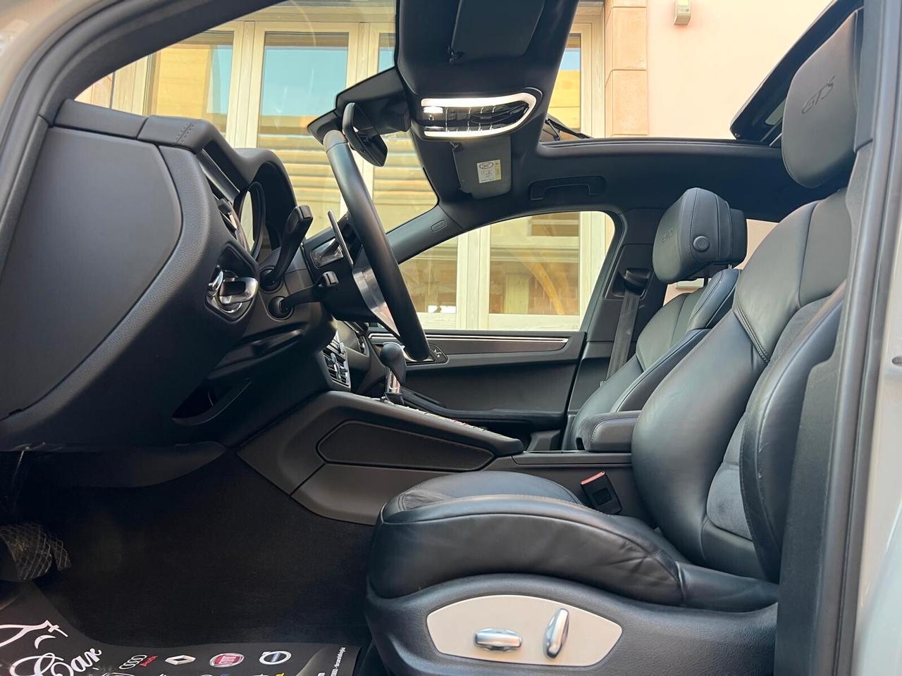 PORSCHE MACAN GTS 2.9 BENZINA 380CV TETTO PELLE NAVI ANNO 2021