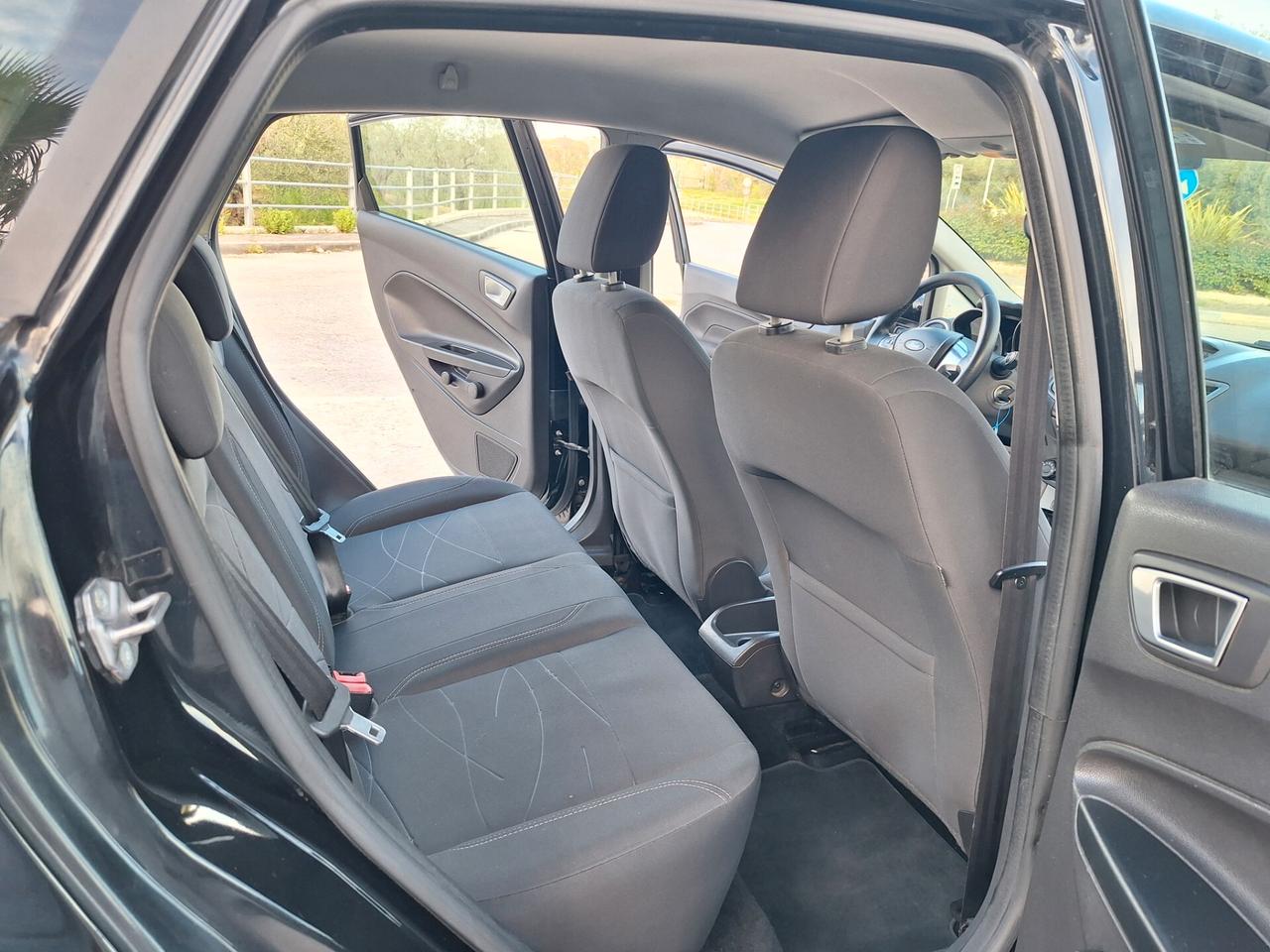 Ford Fiesta 1.5 TDCi 75CV 5 porte PERFETTA 2016