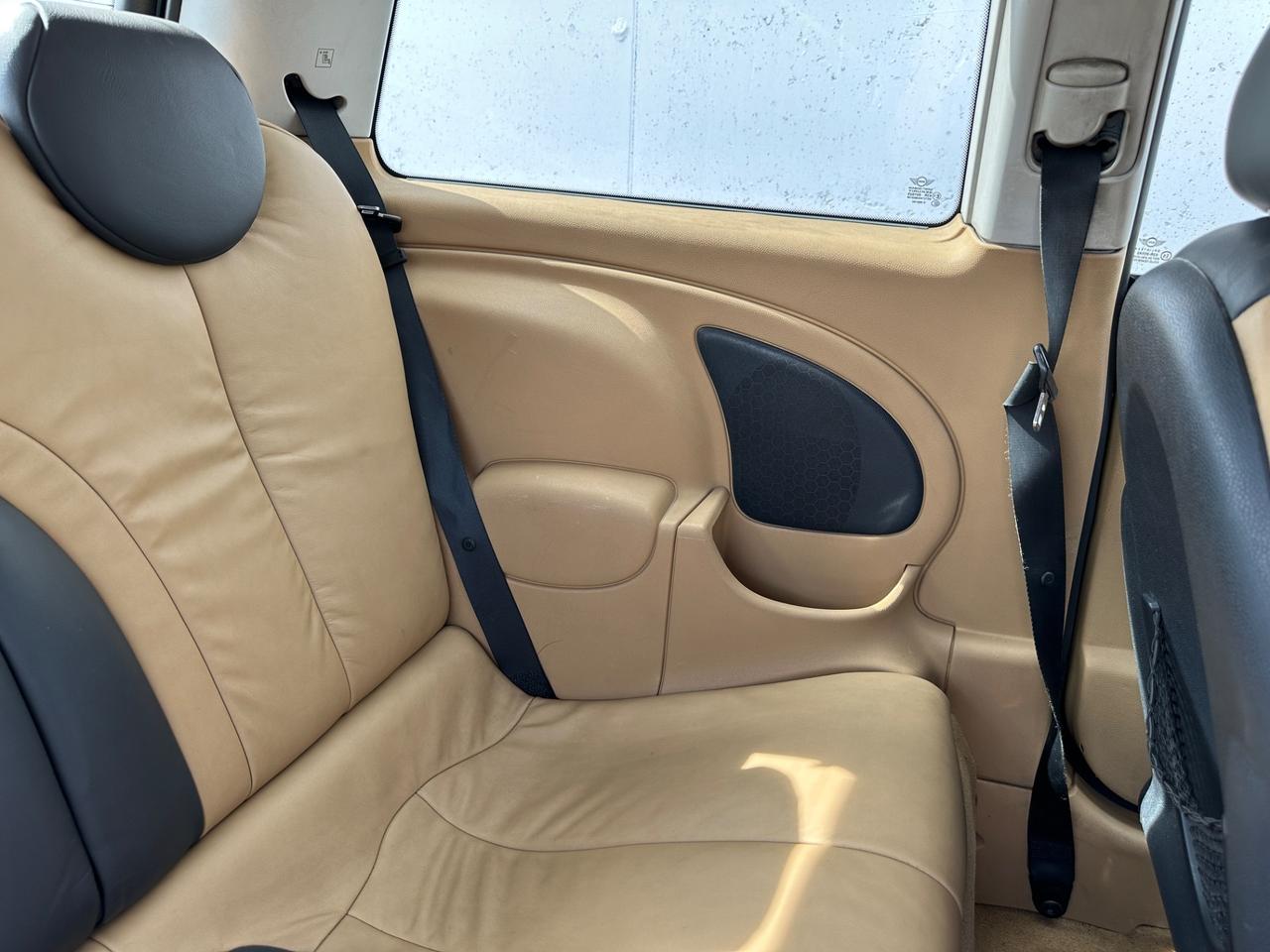 Mini 1.6 16V One de luxe Automatica Neopatentati